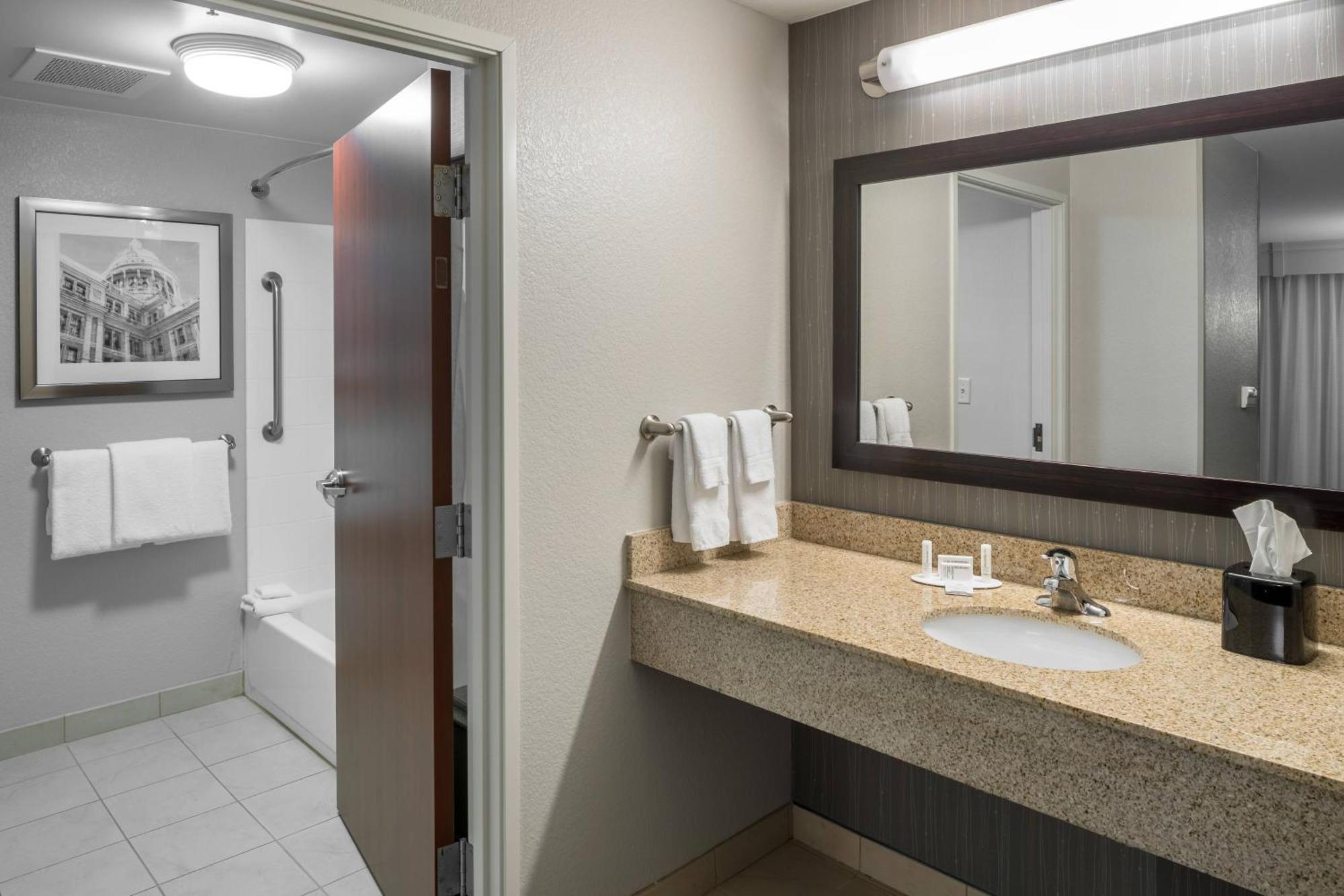 Courtyard By Marriott Austin Parmer Tech Ridge מראה חיצוני תמונה